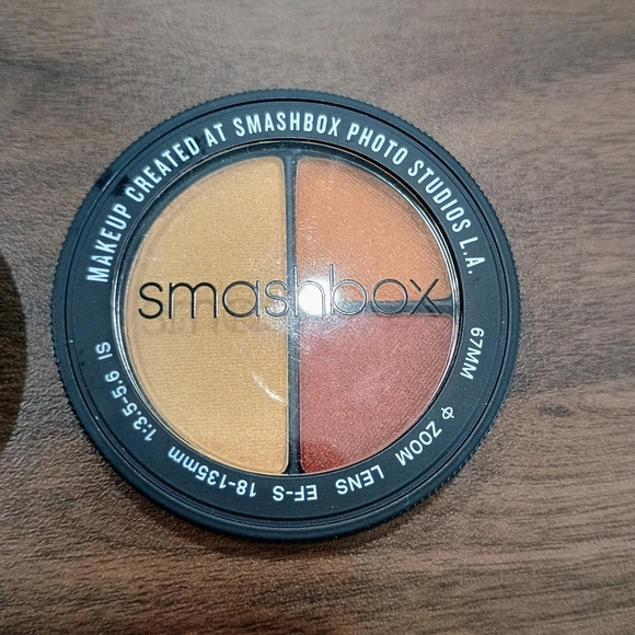 Smashbox Eyeshadow Duo - Gold and Copper - Picture 2 of 4